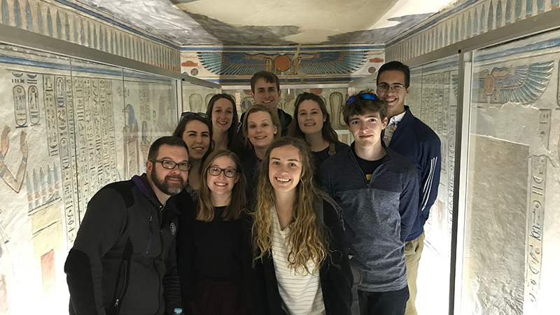 Dr. Kevin Johnson and Taylor students in Egypt