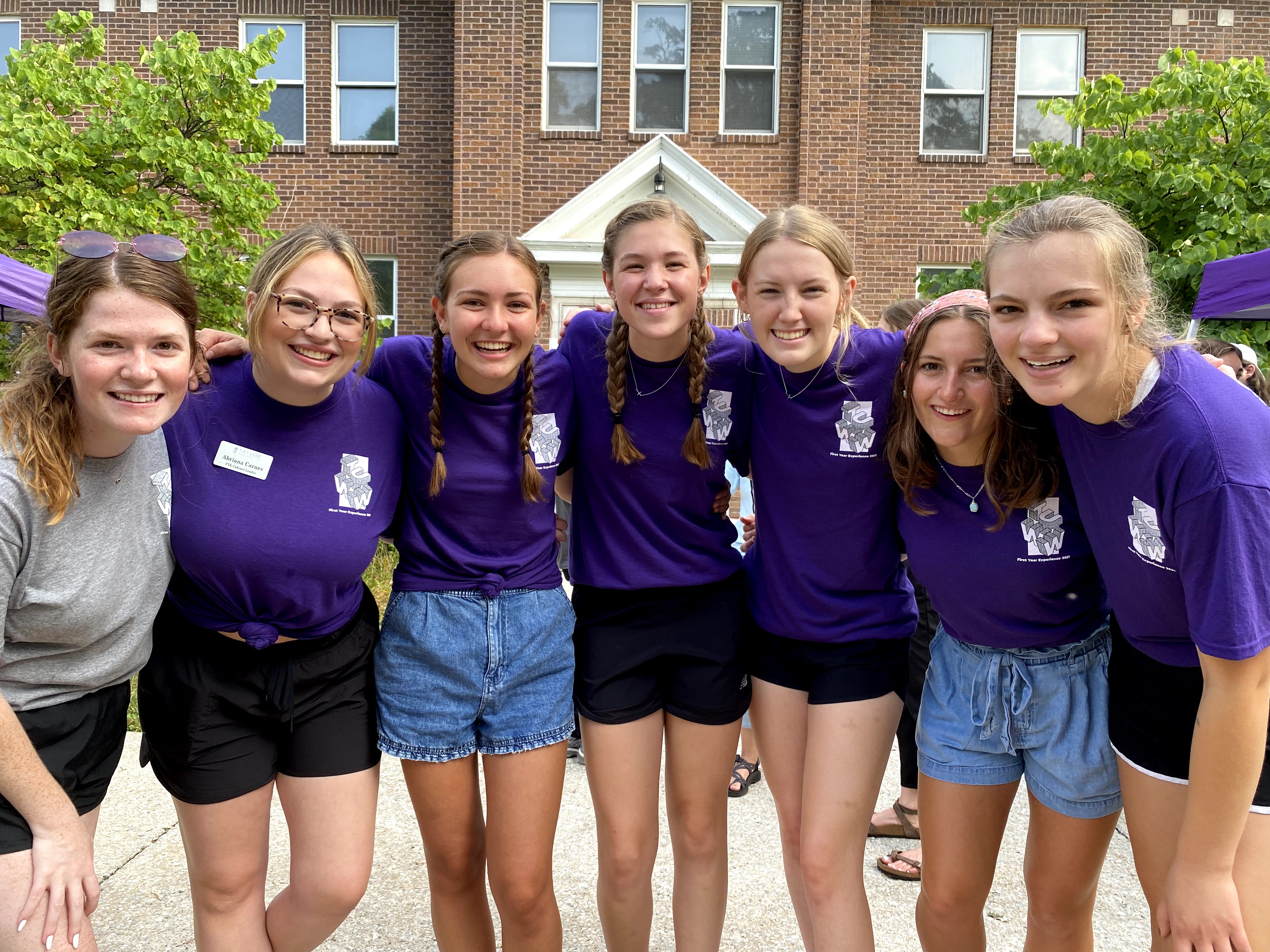A group of female students standing in front of Swallow Robin Hall