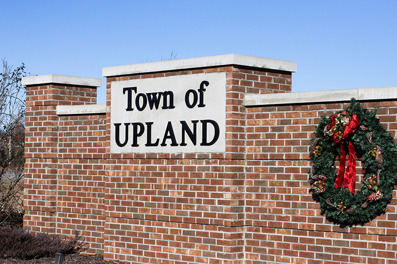 Upland town sign with Christmas wreath