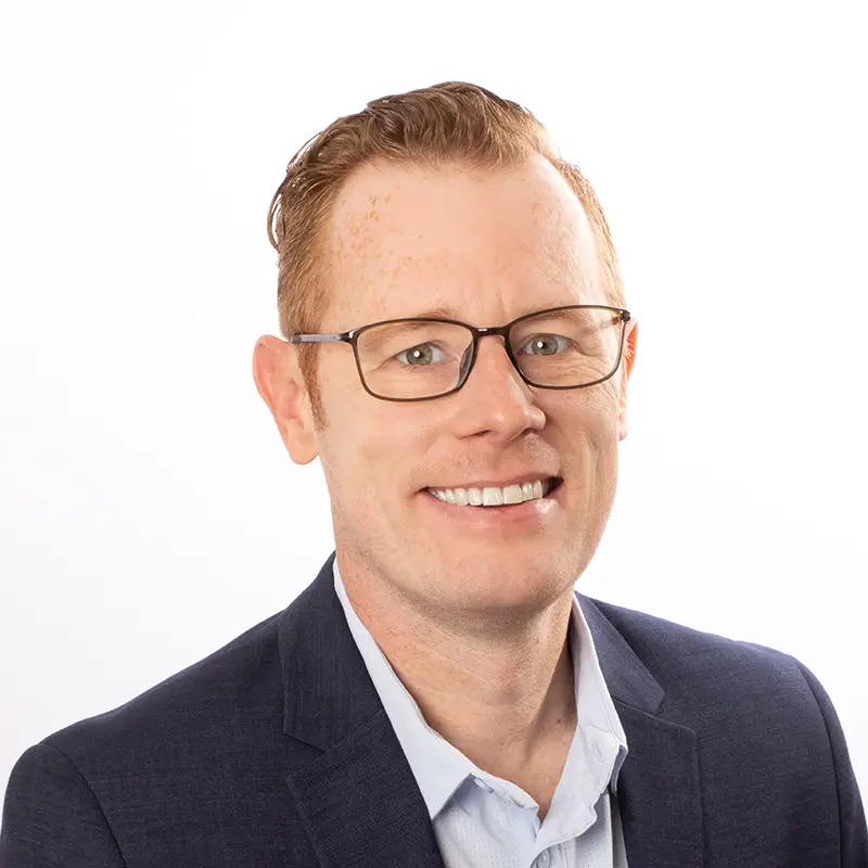 Brian Burns headshot
