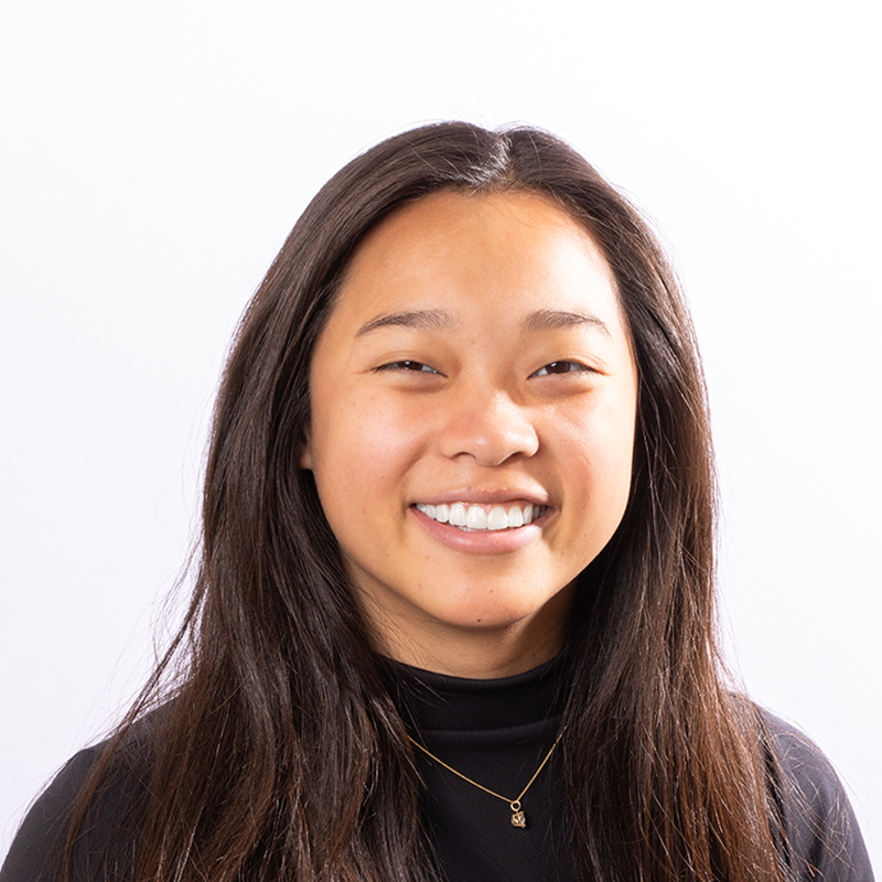 Emma Barile headshot