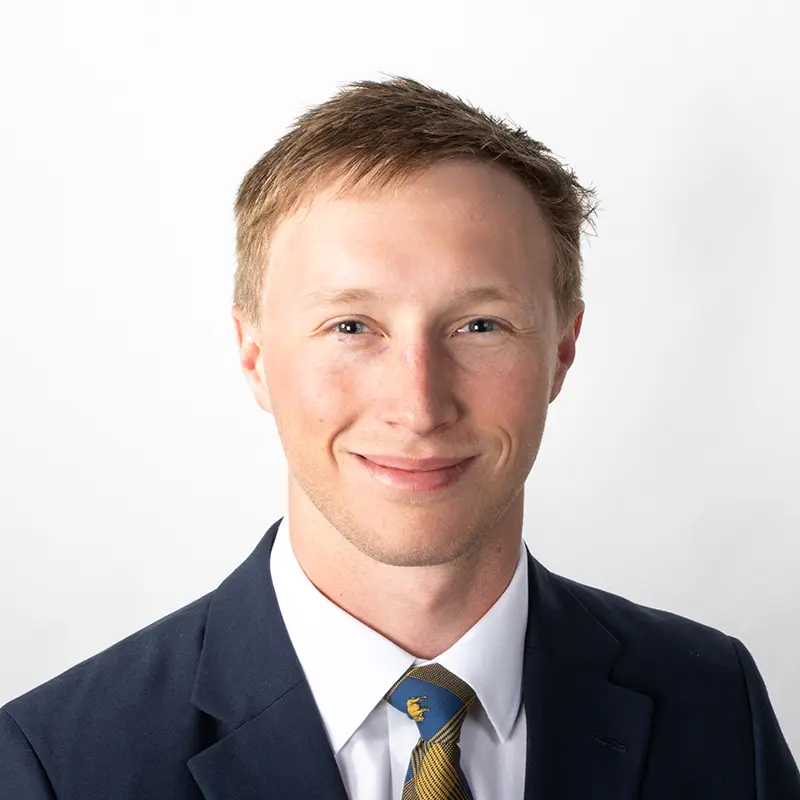 Gage Holder headshot