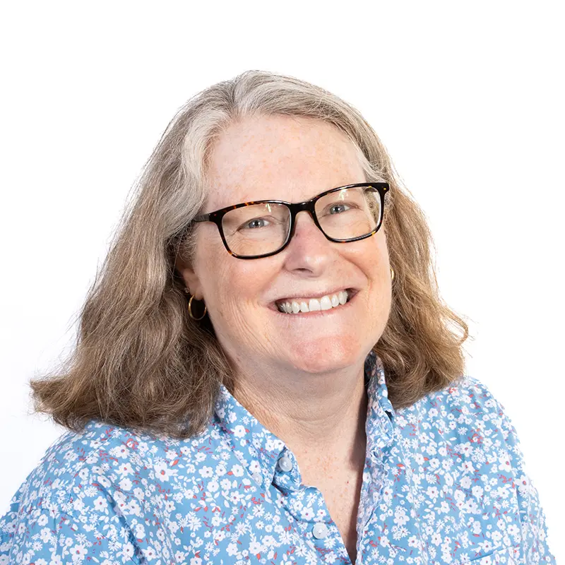 Laura Key headshot