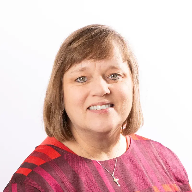 Mary Hughes headshot