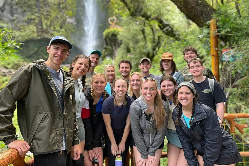 group of students hiking in ecuador